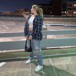 Meet your Posher, Grace